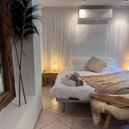 Boutique Casa Lapicida 호텔 *
